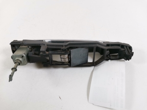 Mercedes Benz ML-Class 163 (1998–2005) Front door external opening handle and its details - 2