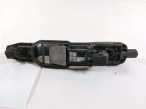 Mercedes Benz ML-Class 163 (1998–2005) Rear side door exterior handle and its parts - 2