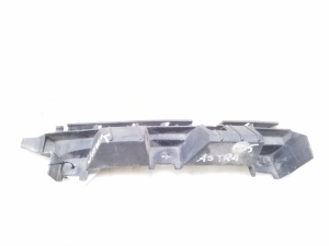 Rear bumper bracket - 24460358