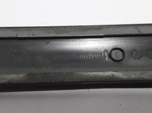 Volkswagen Caddy III (2004–2015) Front door molding 2K0853515 - 3