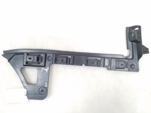 Rear bumper bracket - 3C9807394