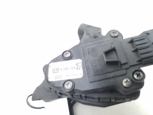 Opel Vectra C (2002–2008) Accelerator pedal 9186726 - 3