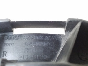 AUDI A2 (2000–2005) Tagakaitseraua kinnitus 8Z0853862A - 2