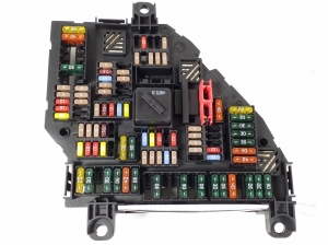   Fuse box in the boot 