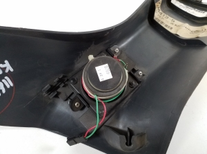 Mercedes Benz ML-Class 163 (1998–2005) Tagumise toe sisekujundus A1636904540 - 2