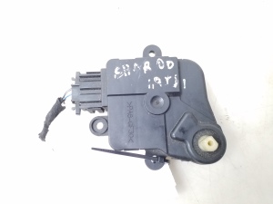 Heater flap actuator - 7M3907511A