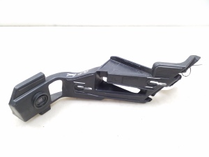  Rear bumper bracket 