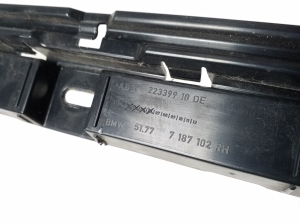 BMW 7 SERIJA F01 (2008–2015) Välise aknalaua klamber 7187102 - 2