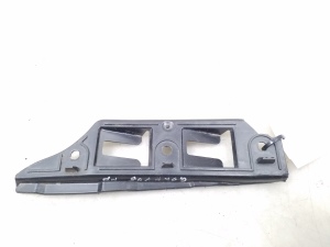  Front bumper bracket 