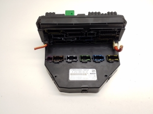   Fuse block holder under the hood 