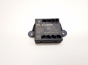   Rear side door control unit 