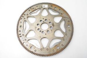  Clutch flywheel 