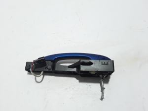 RENAULT Megane IV (2016–2022) Front door external opening handle and its details - 3