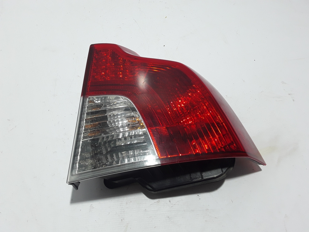 VOLVO S40 2 generation (2004-2012) Rear Right Taillight Lamp 31214608 22425589