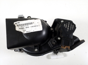Mercedes Benz ML-Class 163 (1998–2005) Salongi puhuri mootor A1638300308 - 3