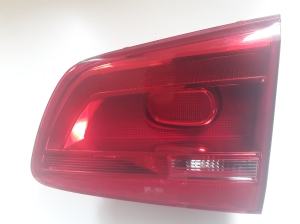 Volkswagen Touran II (2010–2015) Tagatuli tagaluugil 176443 - 3