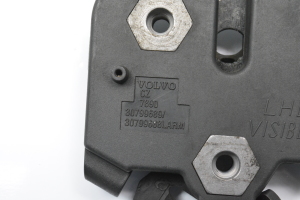 VOLVO XC90 (2002–2014) Serrure de capot 30799689 - 4