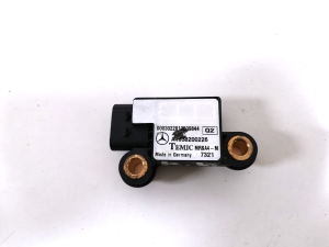 Mercedes Benz ML-Class 163 (1998–2005) Airbagsensor A1638200226