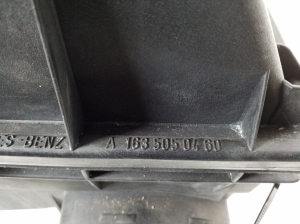 Mercedes Benz ML-Class 163 (1998–2005) Luftfiltergehäuse A1635050460 - 2