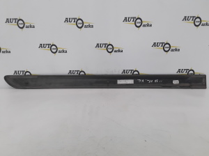 VOLVO XC90 (2002–2014) Rear side door molding 08694940 - 2