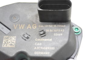 Volkswagen Golf VII (2012–2026) AGR-Drosselklappe 04L131501M - 4