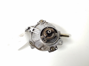 Mercedes Benz ML-Class 163 (1998–2005) Vacuum pump A6282300065 - 2