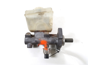 Mercedes Benz ML-Class 163 (1998–2005) Brake master cylinder A0004317201 - 3