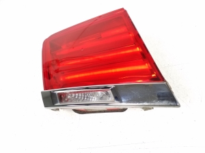 BMW 7 SERIJA F01 (2008–2015) Tagatuli tagaluugil 7182205 - 2