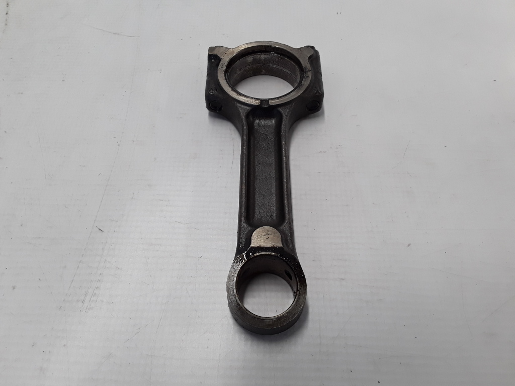 RENAULT Megane 2 generation (2002-2012) Connecting Rod 7701475074 22297811