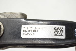 AUDI A3 8V (2012–2020) Käigukasti kinnitus 5Q0199855P - 3