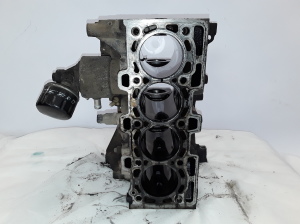RENAULT Megane II (2002–2009) Motorblock K9K-722