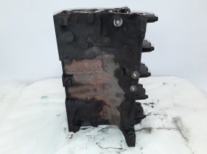 RENAULT Megane II (2002–2009) Motorblock K9K-722 - 3
