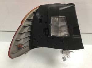 Eckleuchte hinten - 8364922