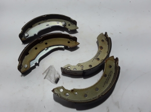 RENAULT Laguna I (1993–2001) Tagumised piduriklotsid 7701208111 - 3