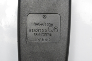 Mercedes Benz C-Class 204 (2007–2014) Sicherheitsgurtschloss hinten 34043153B - 3