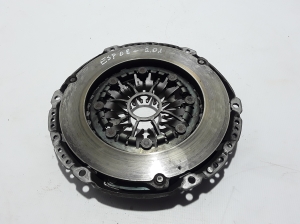 RENAULT Espace IV (2002–2014) Siduri surveplaat 8201184888 - 2