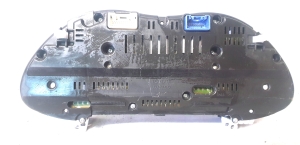 TOYOTA Avensis T25 (2003–2008) Näidikuplokk 83800-05851-B - 3
