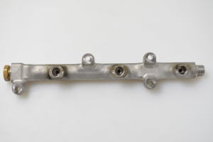 Volkswagen Up (2012–2026) Common Rail Kraftstoffleitung 04C133320G - 3