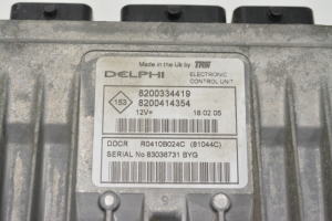RENAULT Megane II (2002–2009) Motorsteuergerät 8200334419 - 2