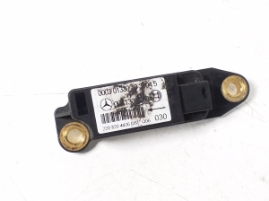 Mercedes Benz S-Class 220 (1998–2005) Airbagsensor A2208204426