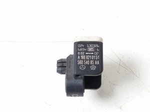 Mercedes Benz B-Class 246 (2011–2017) Airbag sensor A1668210151 - 2