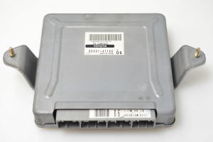 Motorsteuergerät - 8998147140