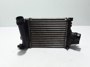   Intercooler radiator 