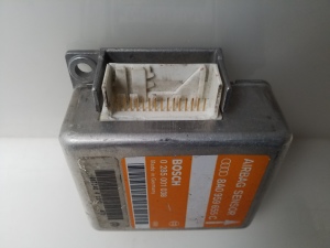 AUDI A4 B5 (1994–2001) Turvapadja moodul 8A0959655C - 3