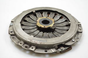 Kia Carens (1999–2006) Siduri surveplaat 4130039150 - 3