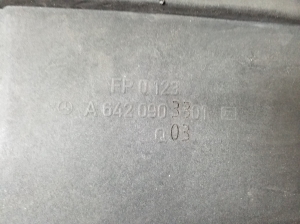 Mercedes Benz ML-Class 164 (2005–2011) Luftfiltergehäuse A6420903301 - 2