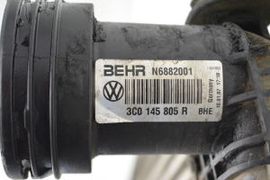 Volkswagen Passat B6 (2005–2010) Vahejahuti radiaator 3C0145805R - 2