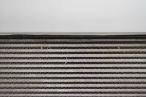 Volkswagen Passat B6 (2005–2010) Vahejahuti radiaator 3C0145805R - 3