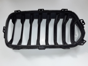 BMW X2 F39 (2017–2026) Front grille 7424778B - 2