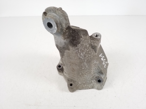 Mercedes Benz E-Class W212 (2009–2015) Engine bracket A6512233504 - 2